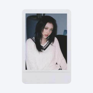 NEWJEANS (뉴진스) - [HOW SWEET] : OFFICIAL PHOTOCARD (APPLE MUSIC POB)