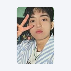 VICTON (빅톤) - [CHRONOGRAPH] : OFFICIAL PHOTOCARD (APPLE MUSIC POB) - EVE PINK K-POP