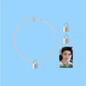[PRE-ORDER] STRAY KIDS DOMINATE CELEBRATE MD - [NECKLACE by Hyunjin] - EVE PINK K-POP