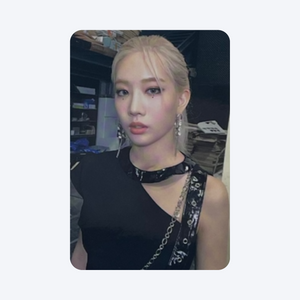 LOONA (이달의 소녀) - [&] OFFICIAL PHOTOCARD - EVE PINK K-POP