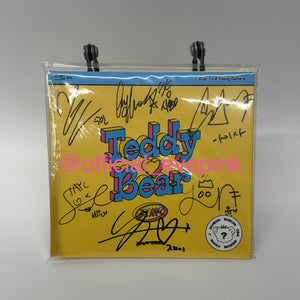 [AUTOGRAPHED] STAYC (스테이씨) 4TH SINGLE ALBUM - [Teddy Bear] (Digipack Ver.) - EVE PINK K-POP