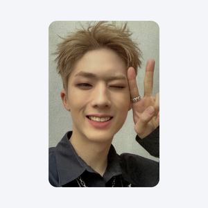 P1HARMONY (피원하모니) - [DISHARMONY: BREAK OUT] : OFFICIAL PHOTOCARD (APPLE MUSIC POB)