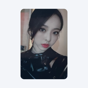 LOONA (이달의 소녀) - [&] OFFICIAL PHOTOCARD - EVE PINK K-POP