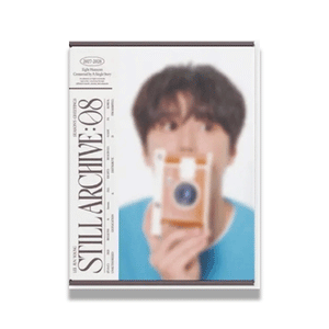 [PRE-ORDER] LEE JUN YOUNG (이준영) - 2027–2028 SEASON'S GREETINGS [STILL ARCHIVE : 08]