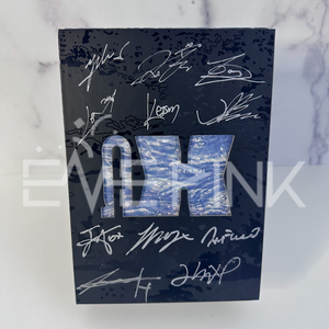 [AUTOGRAPHED CD] OMEGA X (오메가엑스) 1ST MINI ALBUM - [VAMOS] (ONLINE ONLY) - EVE PINK K-POP
