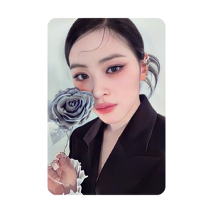 ITZY (있지) ALBUM - [CHECKMATE] (STANDARD EDITION : OPENED ALBUM) (C PHOTOCARD VER)
