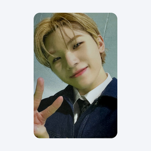 SEVENTEEN (세븐틴) - [ATTACCA] : (OFFICIAL PHOTOCARD) - EVE PINK K-POP