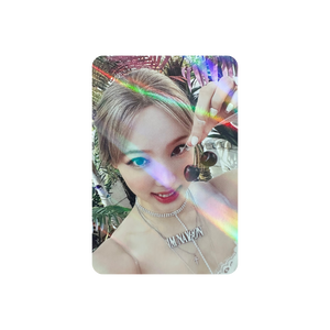 NAYEON (TWICE) - [IM NAYEON] : (OFFICIAL HOLOGRAM PHOTOCARD)