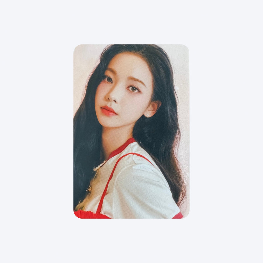 AESPA (에스파) - [2022 SEASON’S GREETINGS] : (OFFICIAL PHOTOCARD SET)