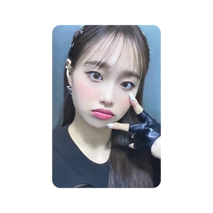 LOONA (이달의 소녀) 4TH MINI ALBUM - [& / C VER] (+ EXCLUSIVE PHOTOCARD / A VER)