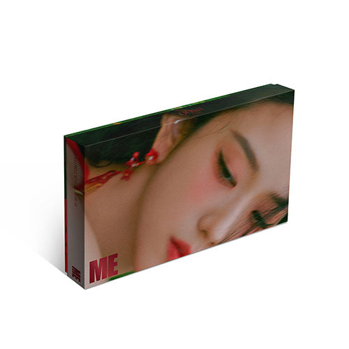 JISOO (BLACKPINK) 1ST SINGLE ALBUM [ME] - (Photobook Ver.) (+ EXCLUSIVE PHOTOCARDS)