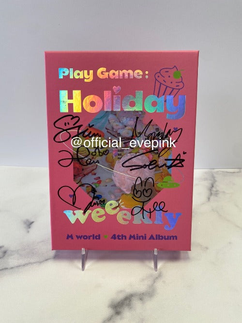 [AUTOGRAPHED CD] Weeekly (위클리) 4TH MINI ALBUM - [Play Game : Holiday] (ONLINE ONLY)
