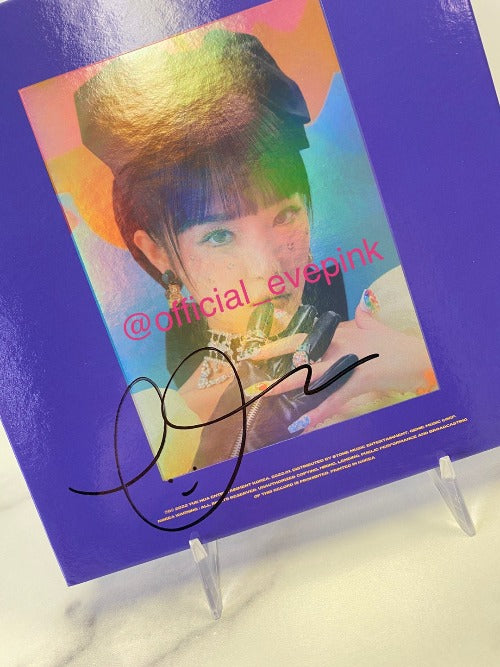 [AUTOGRAPHED CD] CHOI YENA (최예나) - [ ˣ‿ˣ (SMiLEY) ] (ONLINE ONLY)