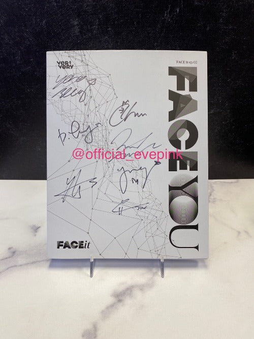 [AUTOGRAPHED CD] VERIVERY (베리베리) 4TH MINI ALBUM - [FACE YOU](ONLINE ONLY)