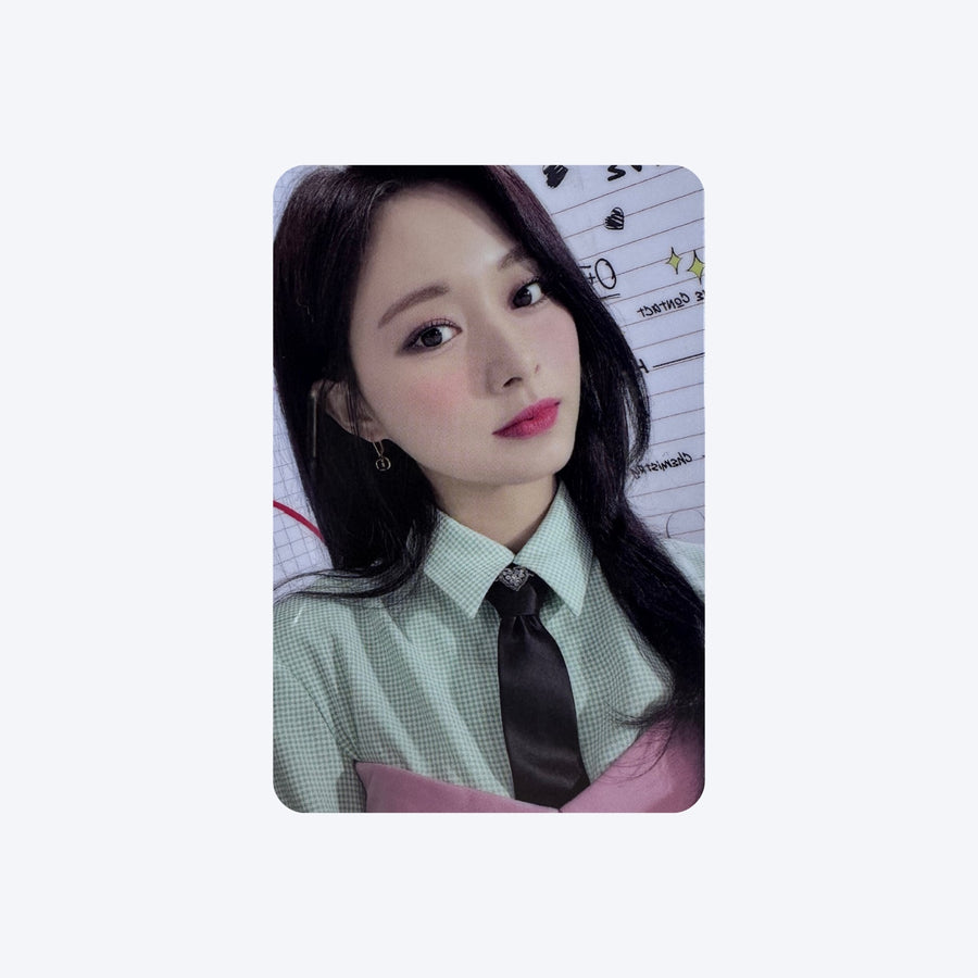TWICE (트와이스) - [Formula of Love: O+T=<3] : (OFFICIAL LUCKY DRAW PHOTOCARD / B VER)
