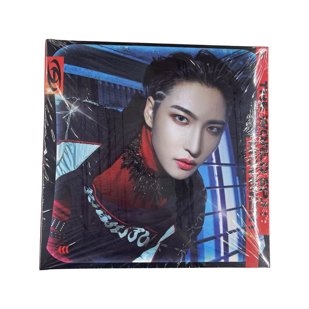Dreamus ATEEZ Album - THE WORLD EP.1: MOVEMENT | Versione Set Con Poster Piegato, Photobook, ID Card, Photocard E Polaroid Random